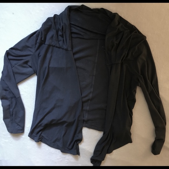 Blue suede draped cardigan with pockets! 🌲 - Picture 1 of 8